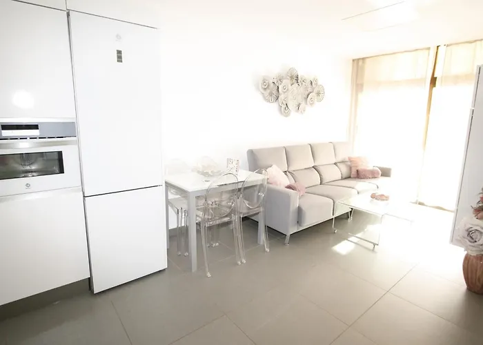 Fantastic Apartment With Sea Views